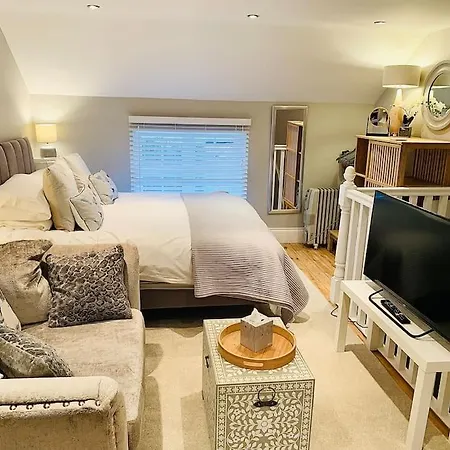 Apartment The Gatehouse, Bijou Studio - Sleeps 2 Easingwold